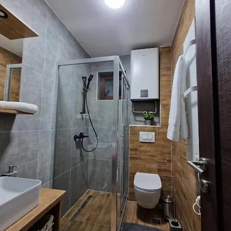 Apartment Garnet Star 1