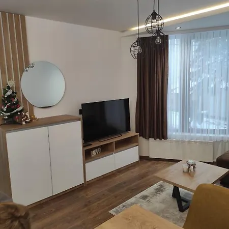 Apartment Garnet Star 1 *