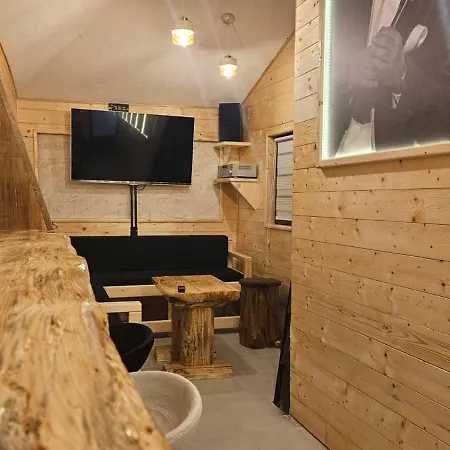 Garnet Star 1 Apartment *